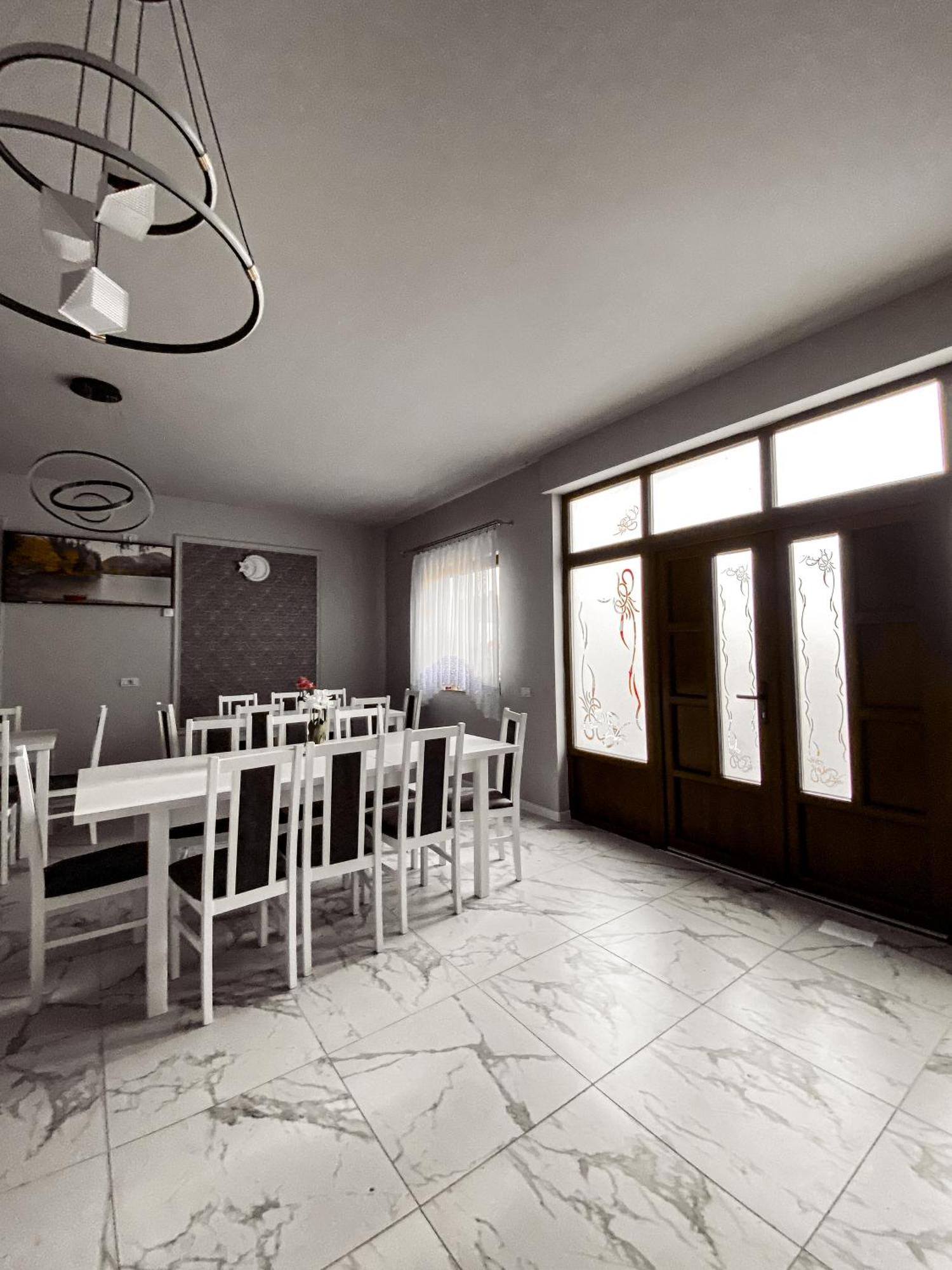 Casa Irina Hotel Mînăstirea Humorului Екстериор снимка