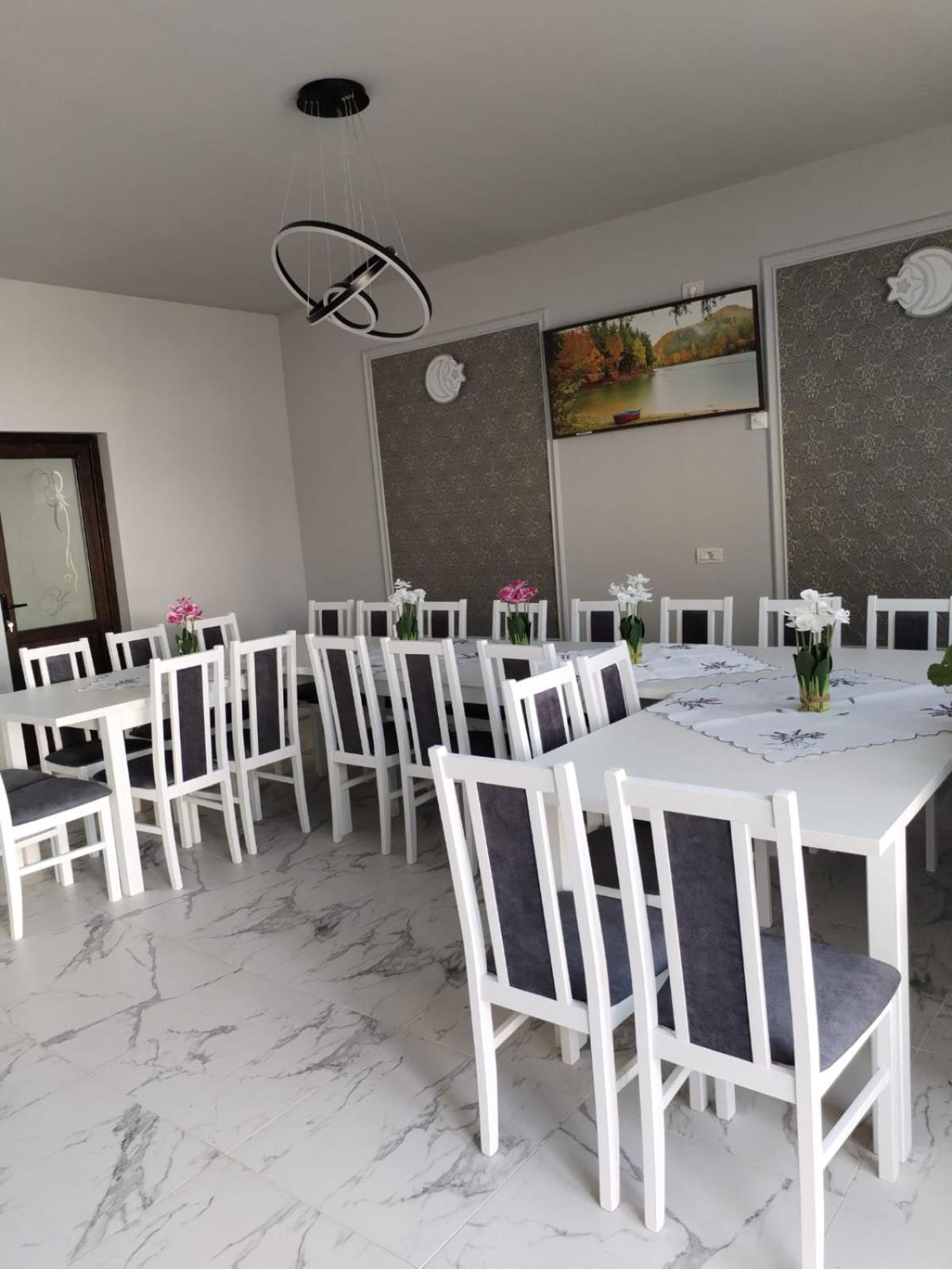 Casa Irina Hotel Mînăstirea Humorului Екстериор снимка